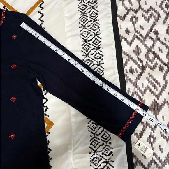 Talbots Dark Blue Tunic with Red Detailing - Picture 6 of 8